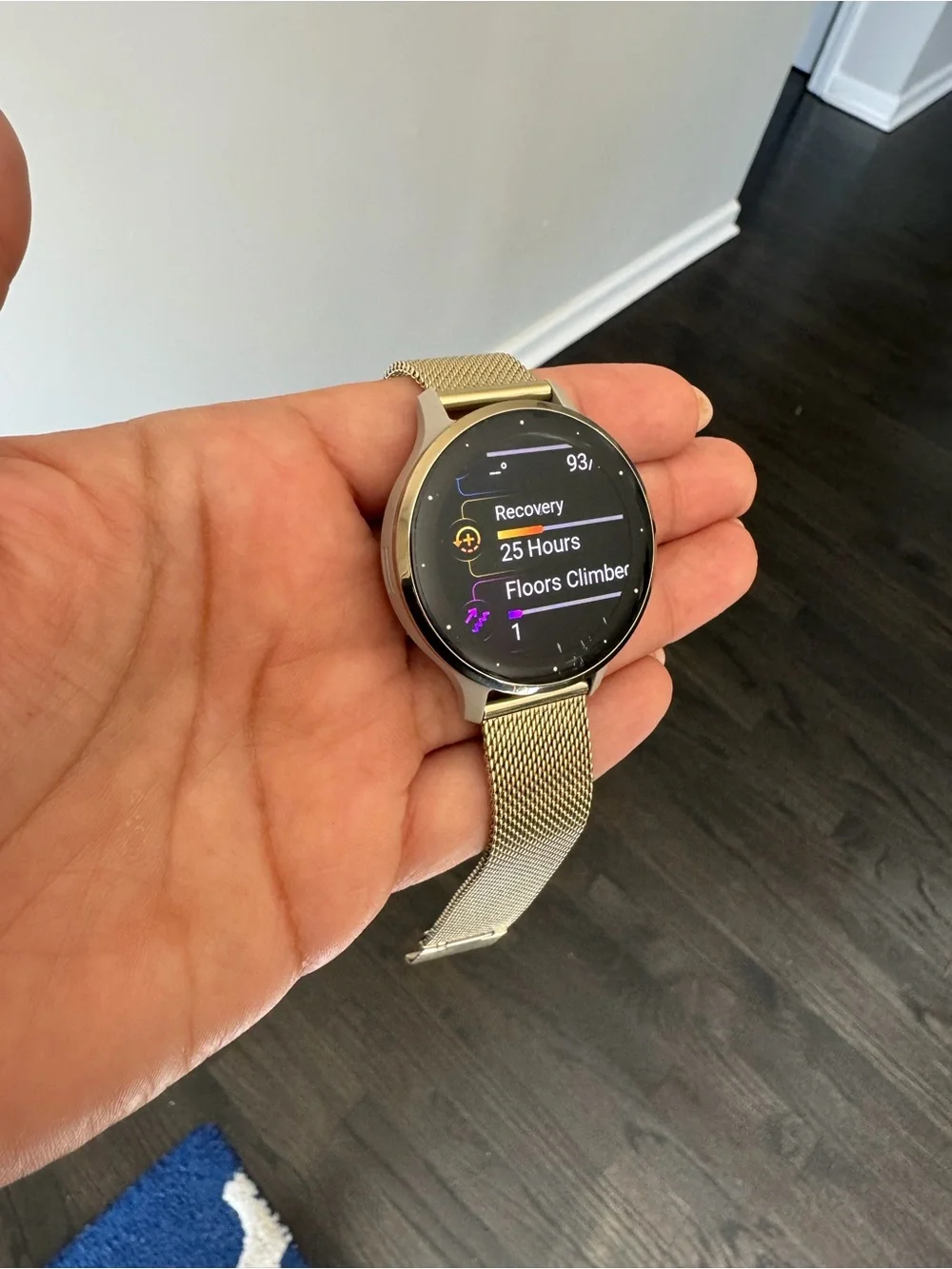 garmin Venu 3S Smartwatch - Cream and Silver